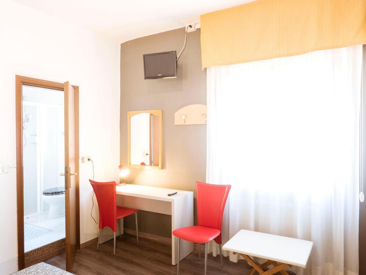 Hotel Doria Nago Екстериор снимка
