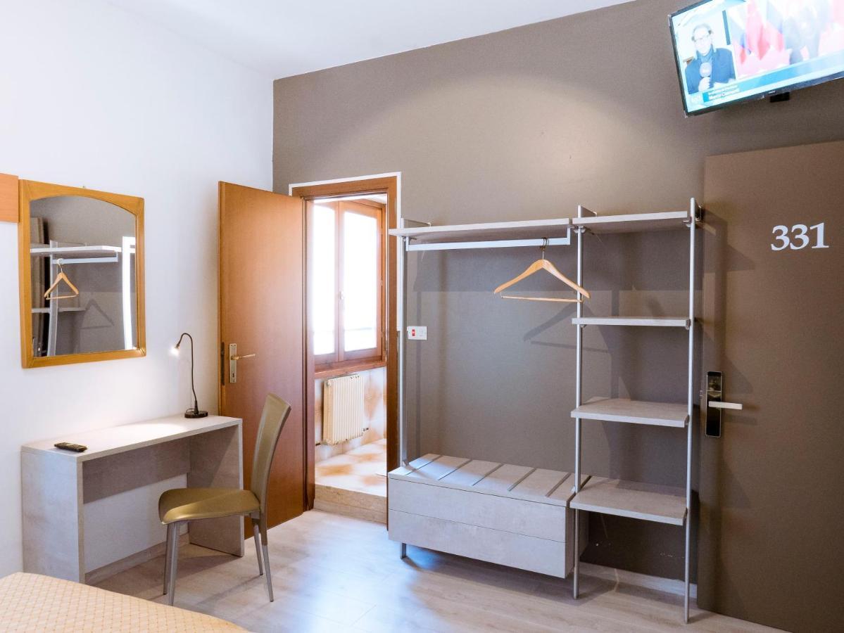Hotel Doria Nago Екстериор снимка