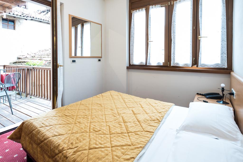 Hotel Doria Nago Екстериор снимка