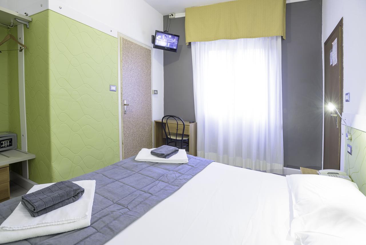 Hotel Doria Nago Екстериор снимка